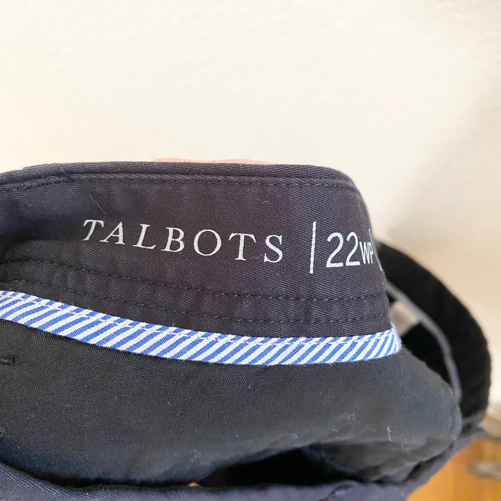 TALBOTS Relaxed Chino Shorts Navy Blue Size 22WP 16 Inch Length - Picture 8 of 11
